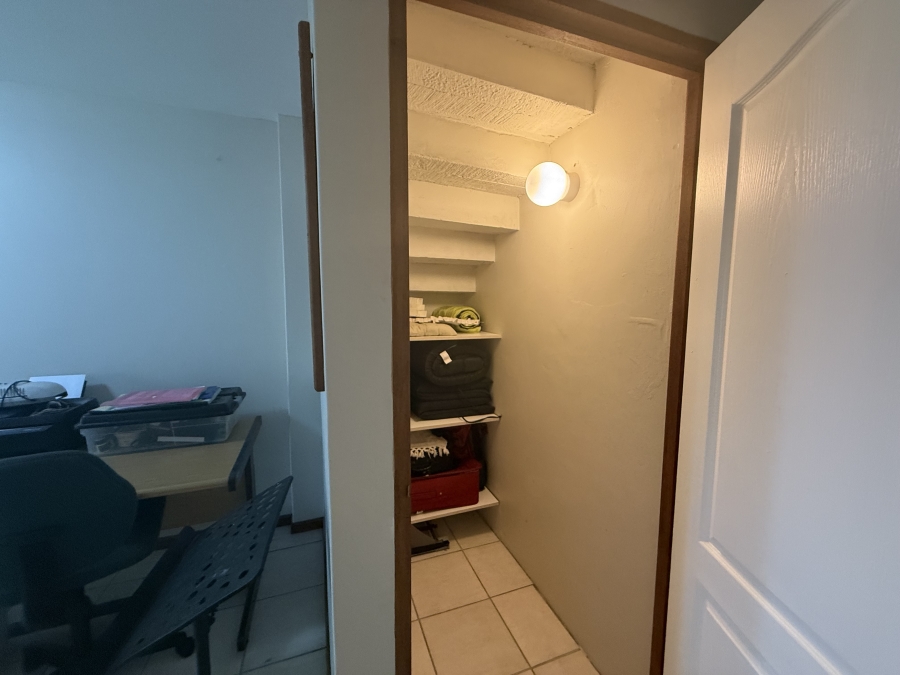 4 Bedroom Property for Sale in Monte Christo Western Cape